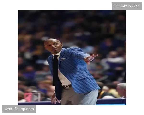 安芬尼·哈达威单打效率提升显著 拉开防守空间助力球队进攻