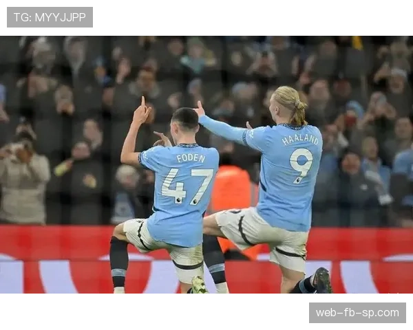 曼城中场从多点组织转向单点依赖，战术结构与比赛控制力面临新考验